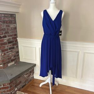 Elegant Blue Sleeveless Dress